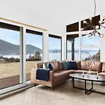 Modern With A Panoramic View Of The Oslo Fjord Сasa de vacaciones