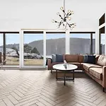 Modern With A Panoramic View Of The Oslo Fjord Сasa de vacaciones