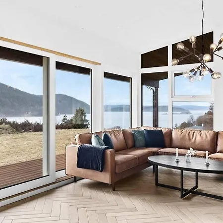 Modern With A Panoramic View Of The Oslo Fjord Ferienhaus