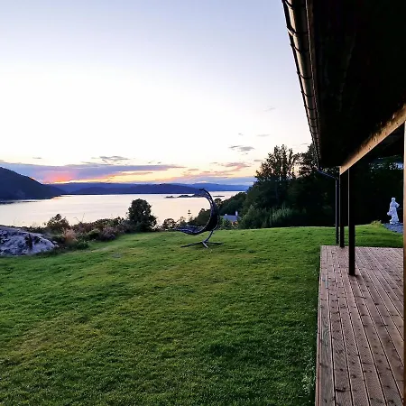 Modern With A Panoramic View Of The Oslo Fjord Feriehus